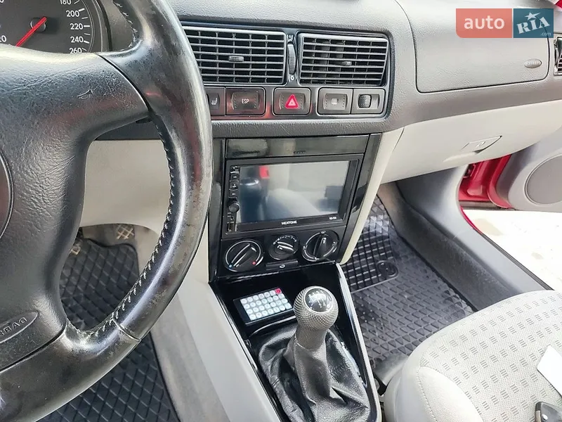 Volkswagen Golf 2003 VIN WVWZZZ1JZ3W476700 фото оголошення 16 з 56
