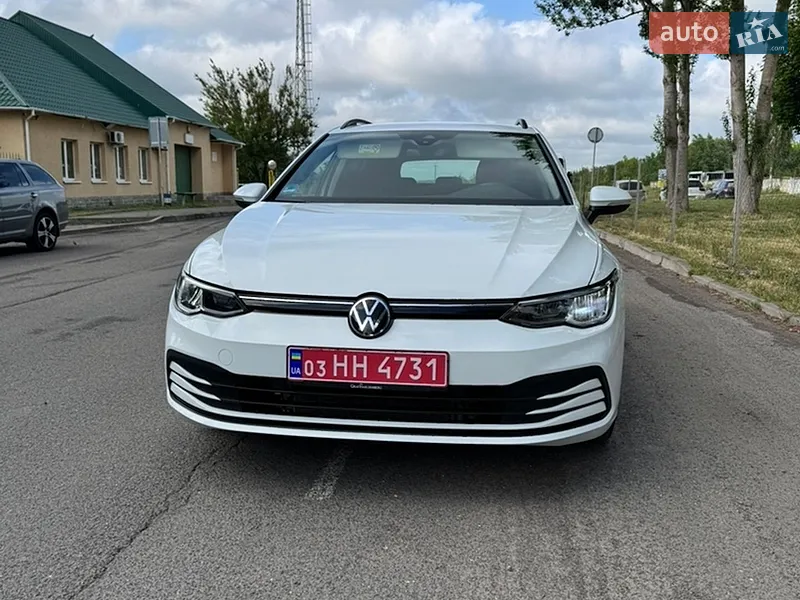 Volkswagen Golf 2023