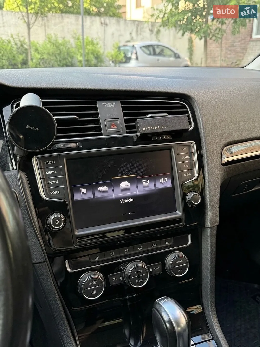 Volkswagen Golf 2012 VIN WVWZZZAUZDW007279 фото оголошення 7 з 11