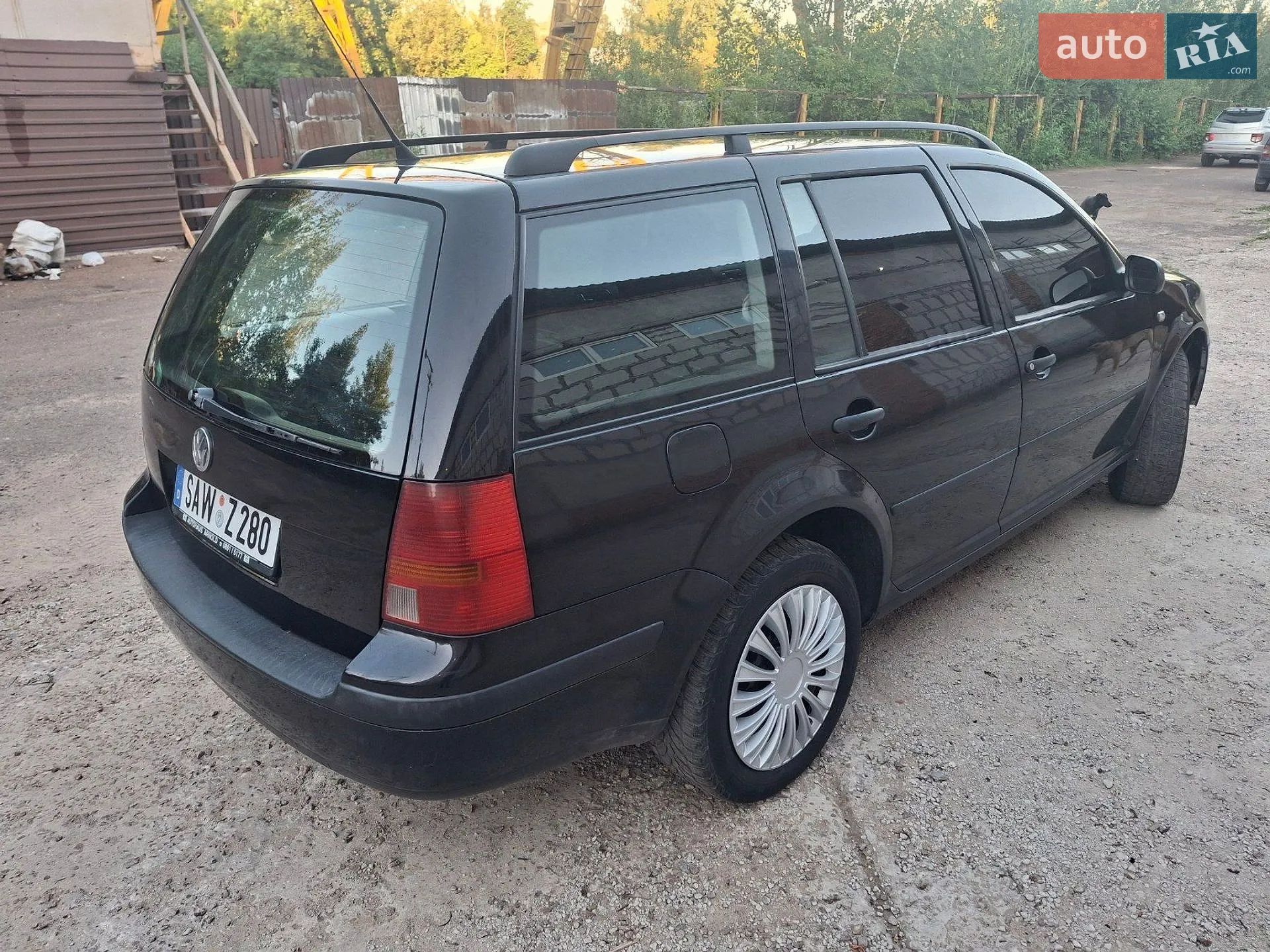 2011 Skoda Fabia - мініатюра 2