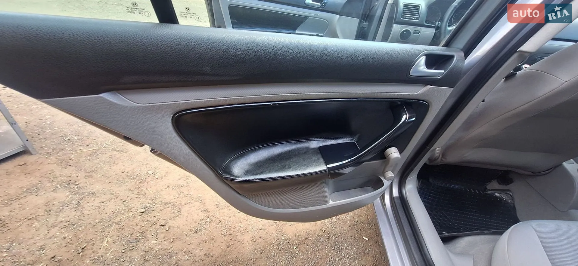 Volkswagen Golf 2005 VIN WVWZZZ1KZ6W065299 фото оголошення 28 з 30