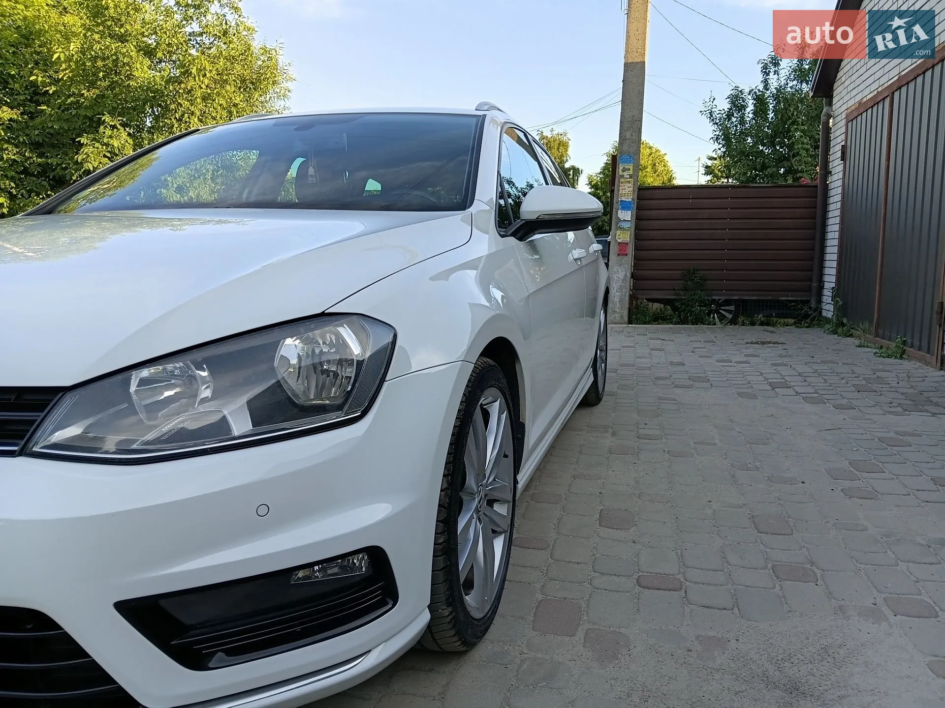 Volkswagen Golf 2016 VIN WVWZZZAUZGP634552 фото оголошення 21 з 29
