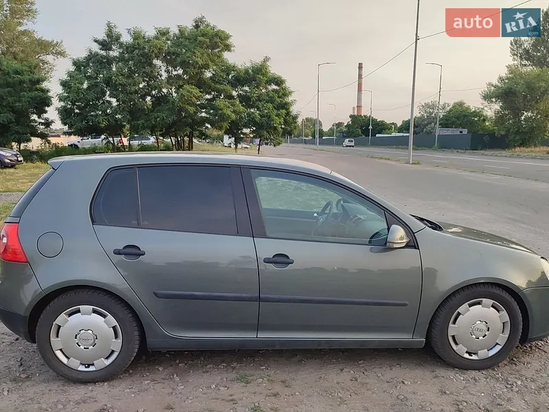 Volkswagen Golf 2004 VIN WVWZZZ1KZ4B016459 фото оголошення 4 з 41