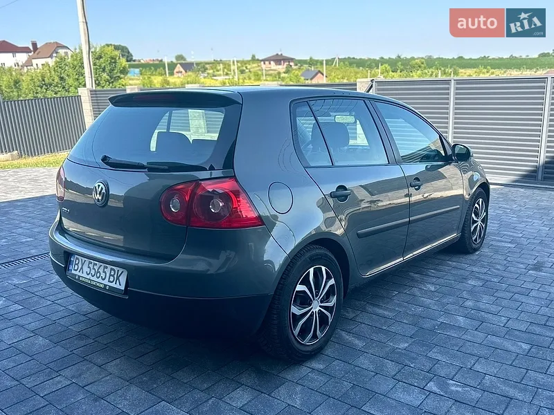 Volkswagen Golf 2004 VIN WVWZZZ1KZ4W105328 фото оголошення 10 з 71