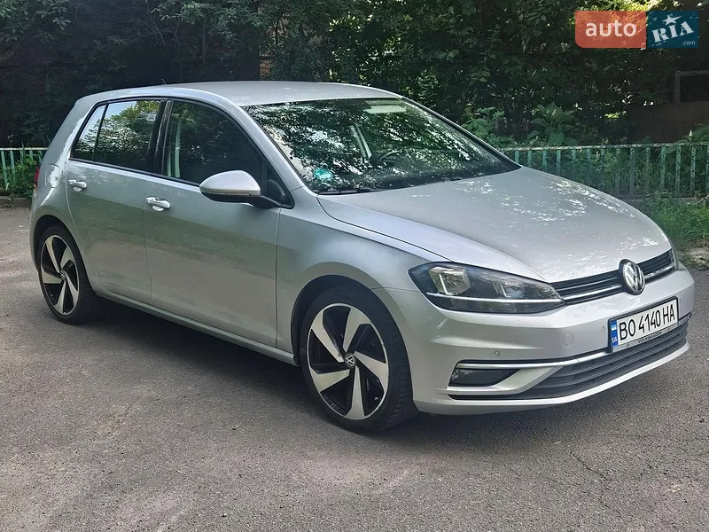 Volkswagen Golf 2019 VIN WVWZZZAUZKP541219 фото оголошення 28 з 63