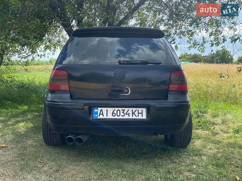 Volkswagen Golf
