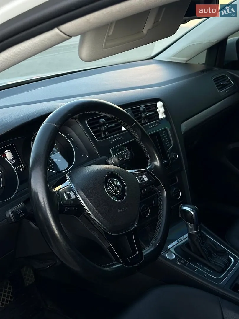 2015 Volkswagen Golf - мініатюра 9