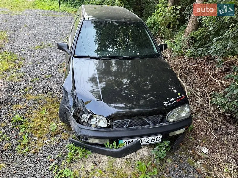 Volkswagen Golf