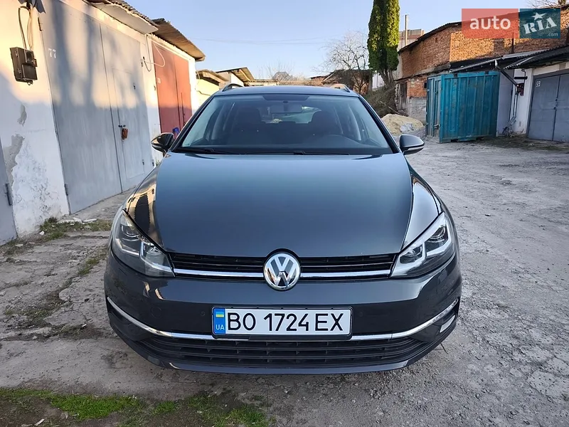 Volkswagen Golf 2020