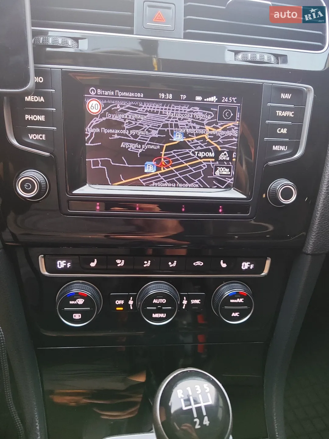 2017 Mercedes-Benz GLE - мініатюра 47