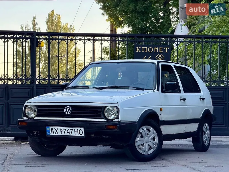 Volkswagen Golf