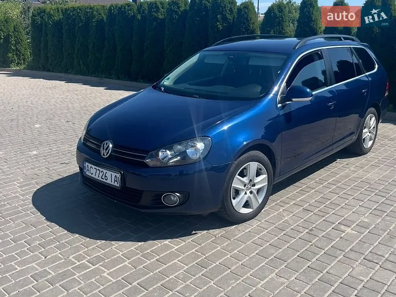Volkswagen Golf