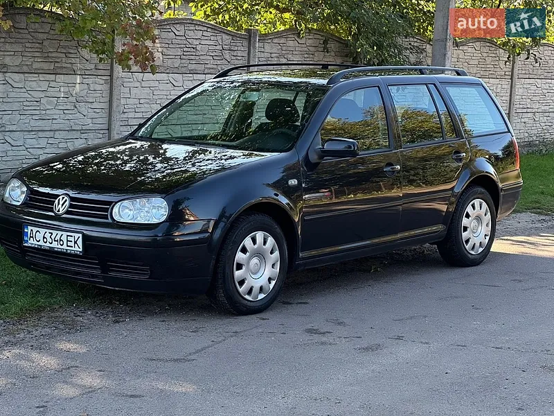 Volkswagen Golf