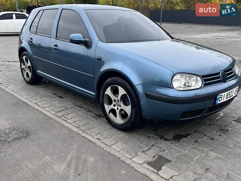 Volkswagen Golf 2003