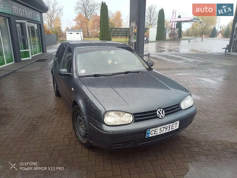 Volkswagen Golf