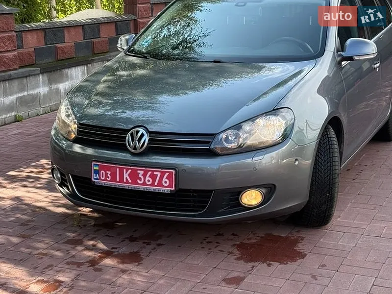Volkswagen Golf