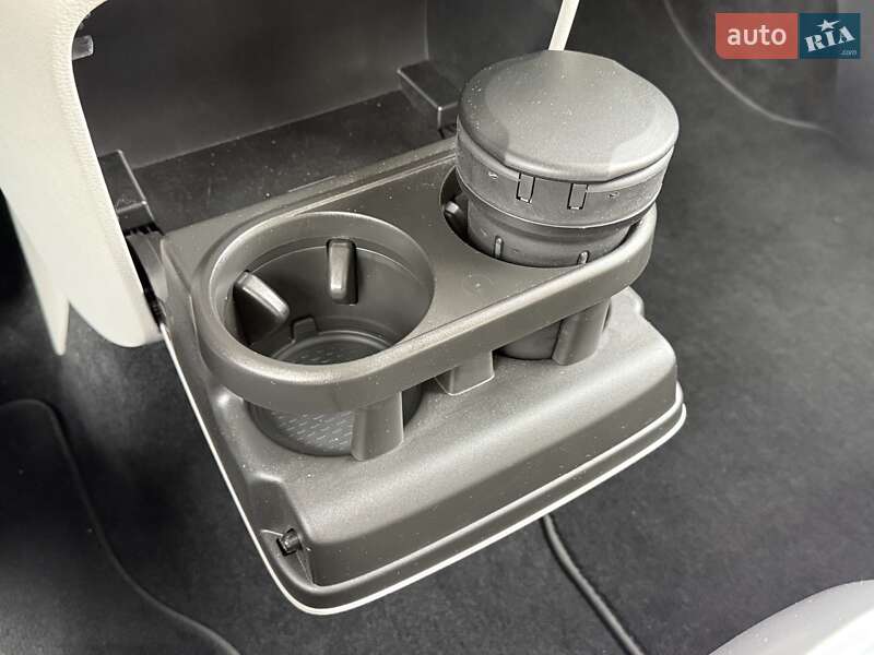 Минивэн Volkswagen I.D. Buzz 2023 в Хмельницком фото 43 Минивэн Volkswagen I.D. Buzz 2023 в Хмельницком