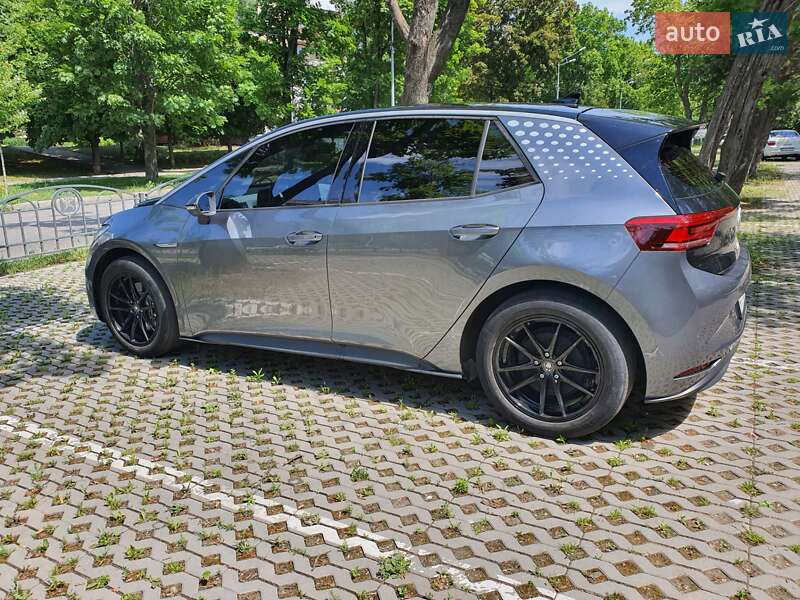 Хэтчбек Volkswagen ID.3 2022 в Харькове
