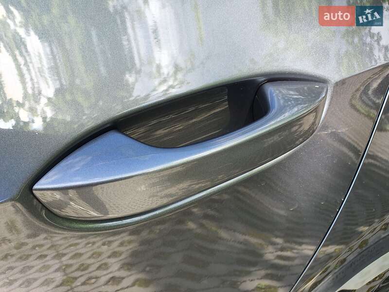 Хэтчбек Volkswagen ID.3 2022 в Харькове