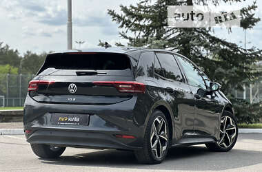 Хэтчбек Volkswagen ID.3 2020 в Киеве