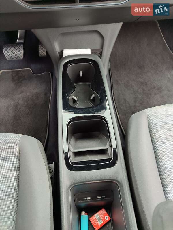 Хэтчбек Volkswagen ID.3 2020 в Долине