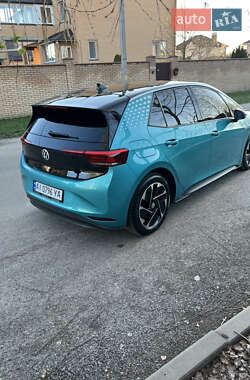 Хэтчбек Volkswagen ID.3 2022 в 
