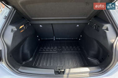 Хетчбек Volkswagen ID.3 2023 в 