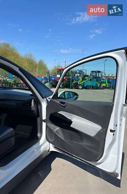 Хетчбек Volkswagen ID.3 2021 в 