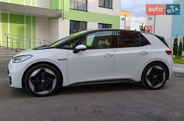 Хетчбек Volkswagen ID.3 2022 в 