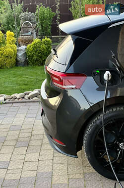 Хетчбек Volkswagen ID.3 2020 в 