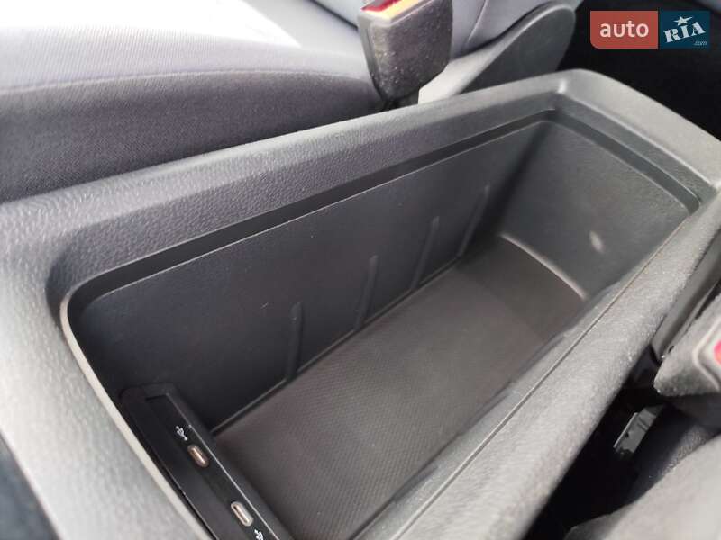 Хэтчбек Volkswagen ID.3 2021 в Киеве