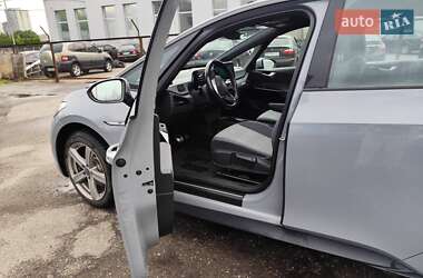 Хетчбек Volkswagen ID.3 2021 в 