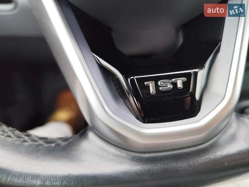 Хэтчбек Volkswagen ID.3 2021 в Киеве