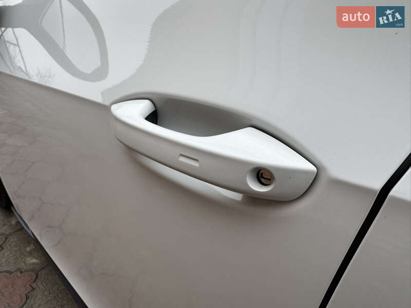 Хэтчбек Volkswagen ID.3 2020 в Ровно