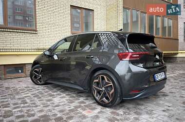 Хэтчбек Volkswagen ID.3 2021 в 