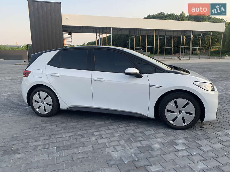 Хэтчбек Volkswagen ID.3 2021 в 