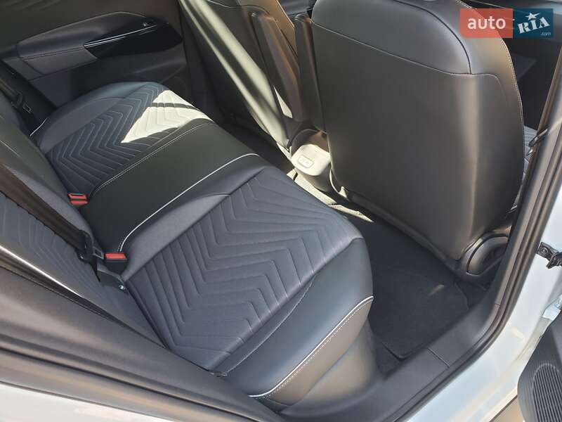 Хэтчбек Volkswagen ID.3 2022 в Киеве