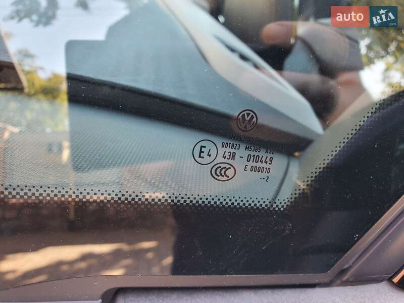 Хэтчбек Volkswagen ID.3 2022 в Киеве