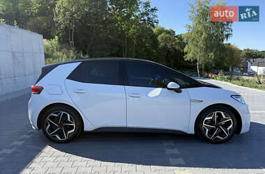 Хэтчбек Volkswagen ID.3 2021 в 