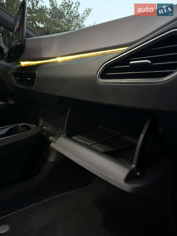 Хэтчбек Volkswagen ID.3 2021 в Черновцах