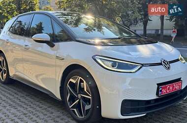 Хэтчбек Volkswagen ID.3 2021 в Киеве