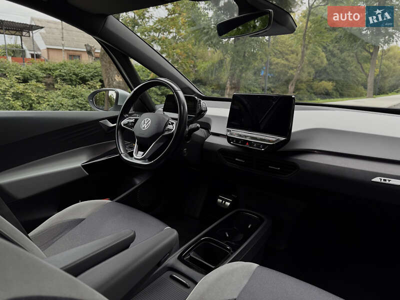 Хэтчбек Volkswagen ID.3 2020 в Сваляве