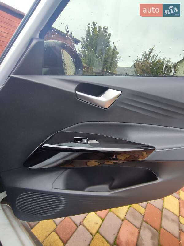 Хетчбек Volkswagen ID.3 2022 в Києві