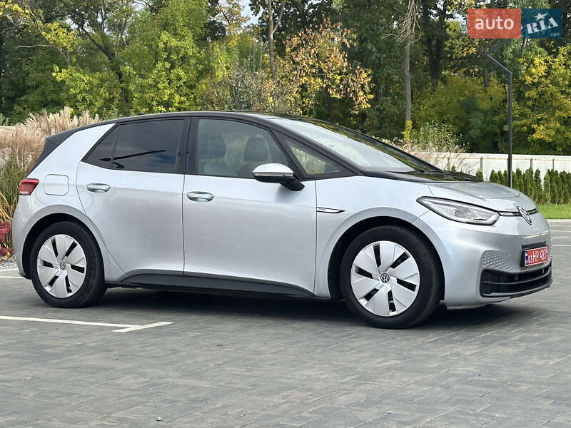Хэтчбек Volkswagen ID.3 2021 в Луцке фото 8 Хэтчбек Volkswagen ID.3 2021 в Луцке