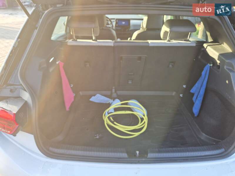 Хэтчбек Volkswagen ID.3 2021 в Ивано-Франковске фото 11 Хэтчбек Volkswagen ID.3 2021 в Ивано-Франковске