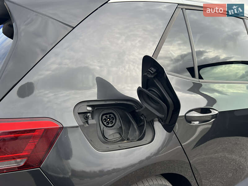 Хэтчбек Volkswagen ID.3 2020 в Ровно фото 26 Хэтчбек Volkswagen ID.3 2020 в Ровно