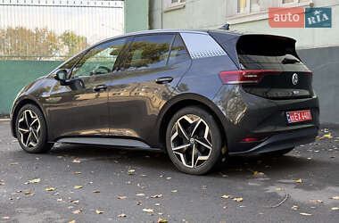 Хэтчбек Volkswagen ID.3 2020 в 