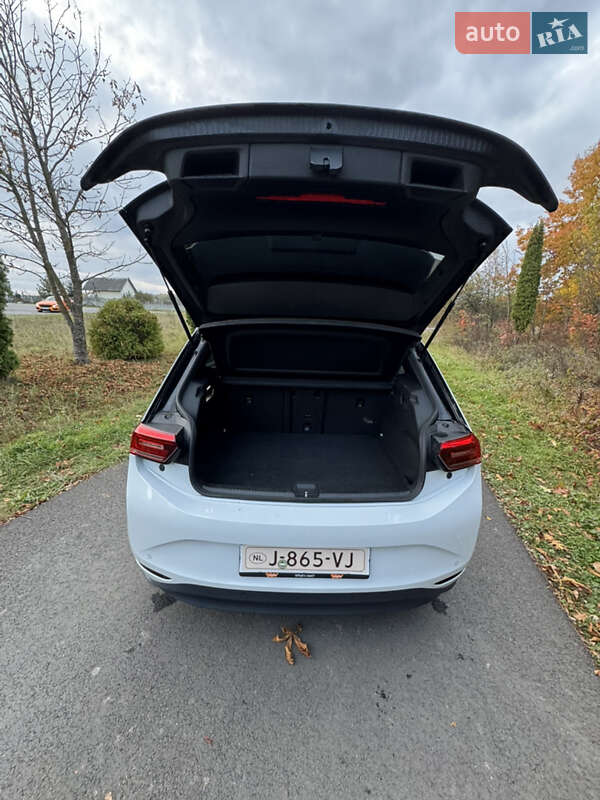 Хэтчбек Volkswagen ID.3 2020 в Ивано-Франковске фото 11 Хэтчбек Volkswagen ID.3 2020 в Ивано-Франковске