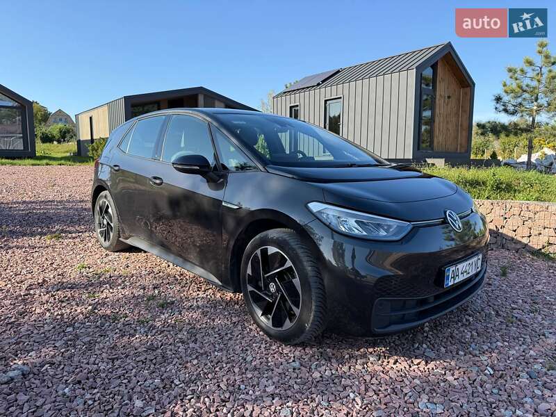 Хэтчбек Volkswagen ID.3 2022 в Киеве