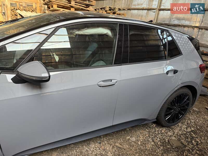 Хэтчбек Volkswagen ID.3 2023 в Львове
